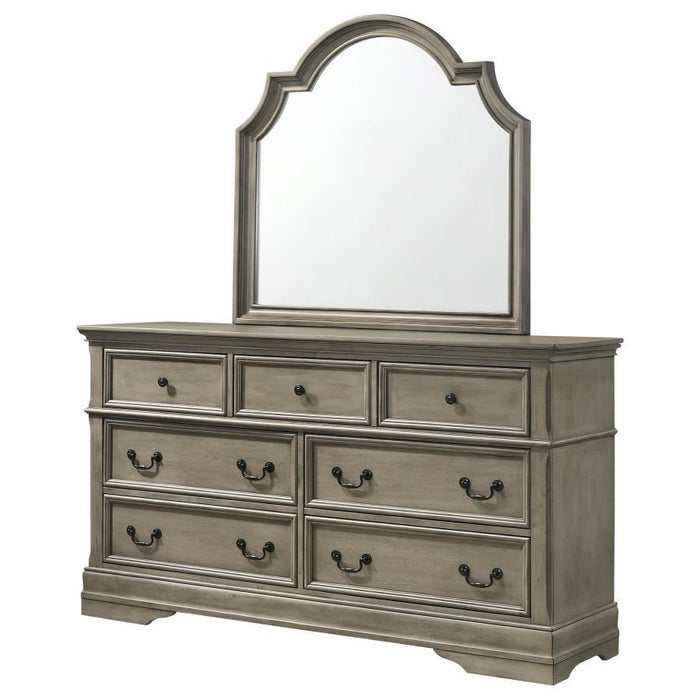 Manchester - 7-Drawer Dresser With Mirror - Wheat