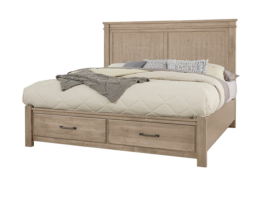 Cool Rustic - California King Mansion Bed wih Storage Footboard - Clear Maple