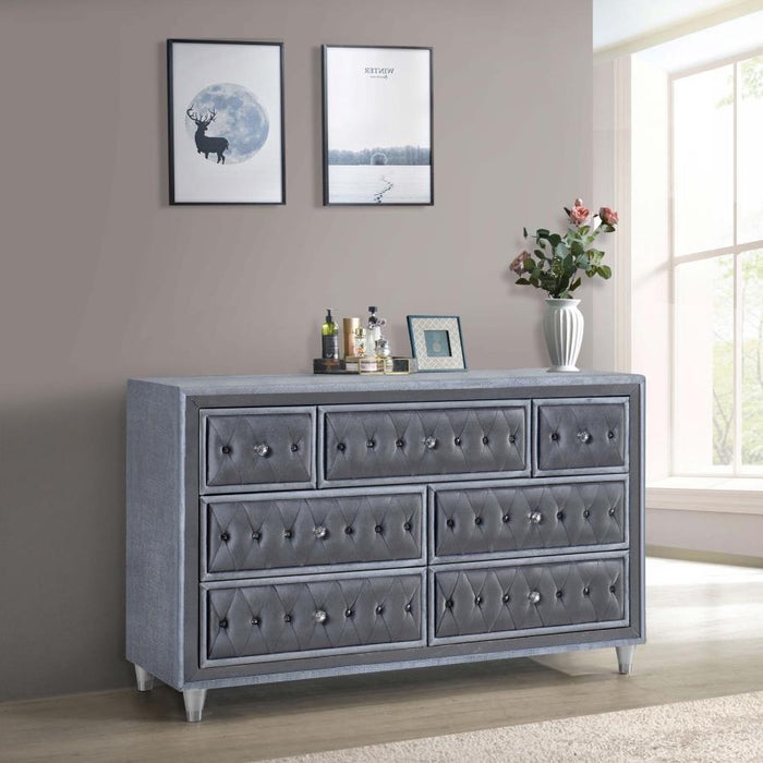 Antonella - 7-Drawer Upholstered Dresser