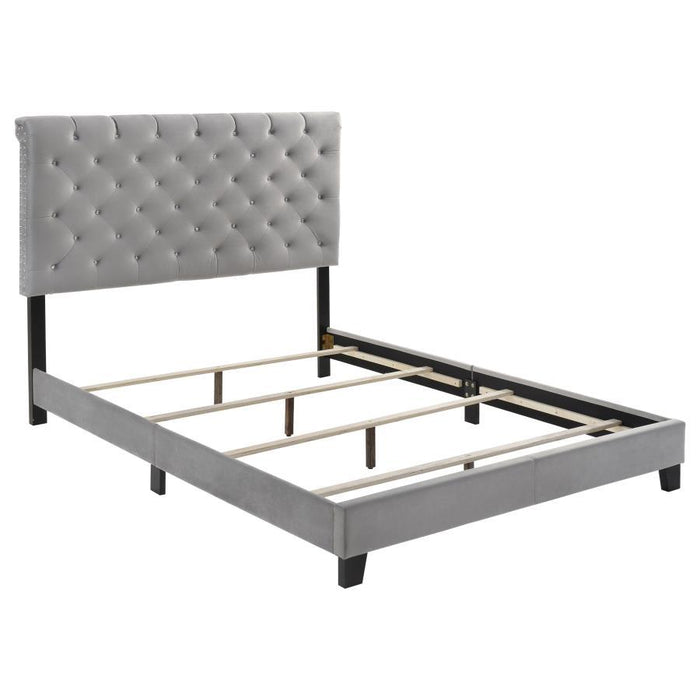 Warner - Upholstered Bed