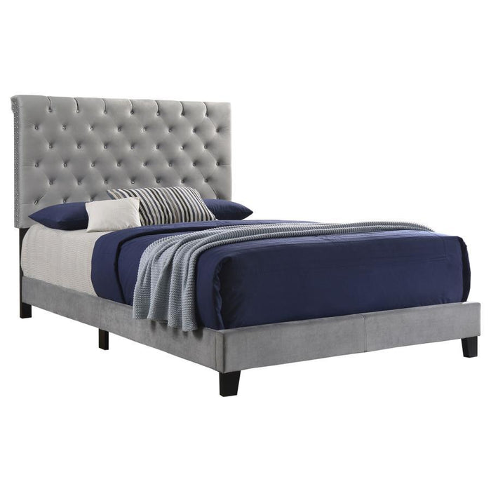 Warner - Upholstered Bed