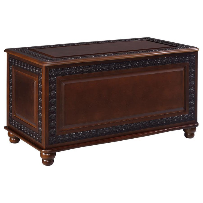 Finlay - Flip Open Storage Cedar Chest - Deep Tobacco