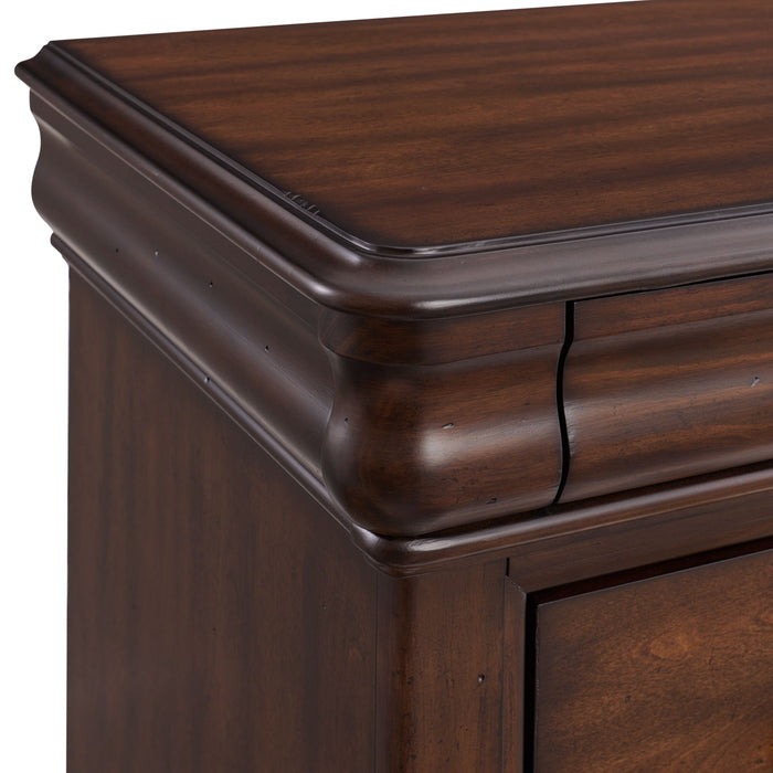 Phillipe - 8-Drawer Dresser - Cherry